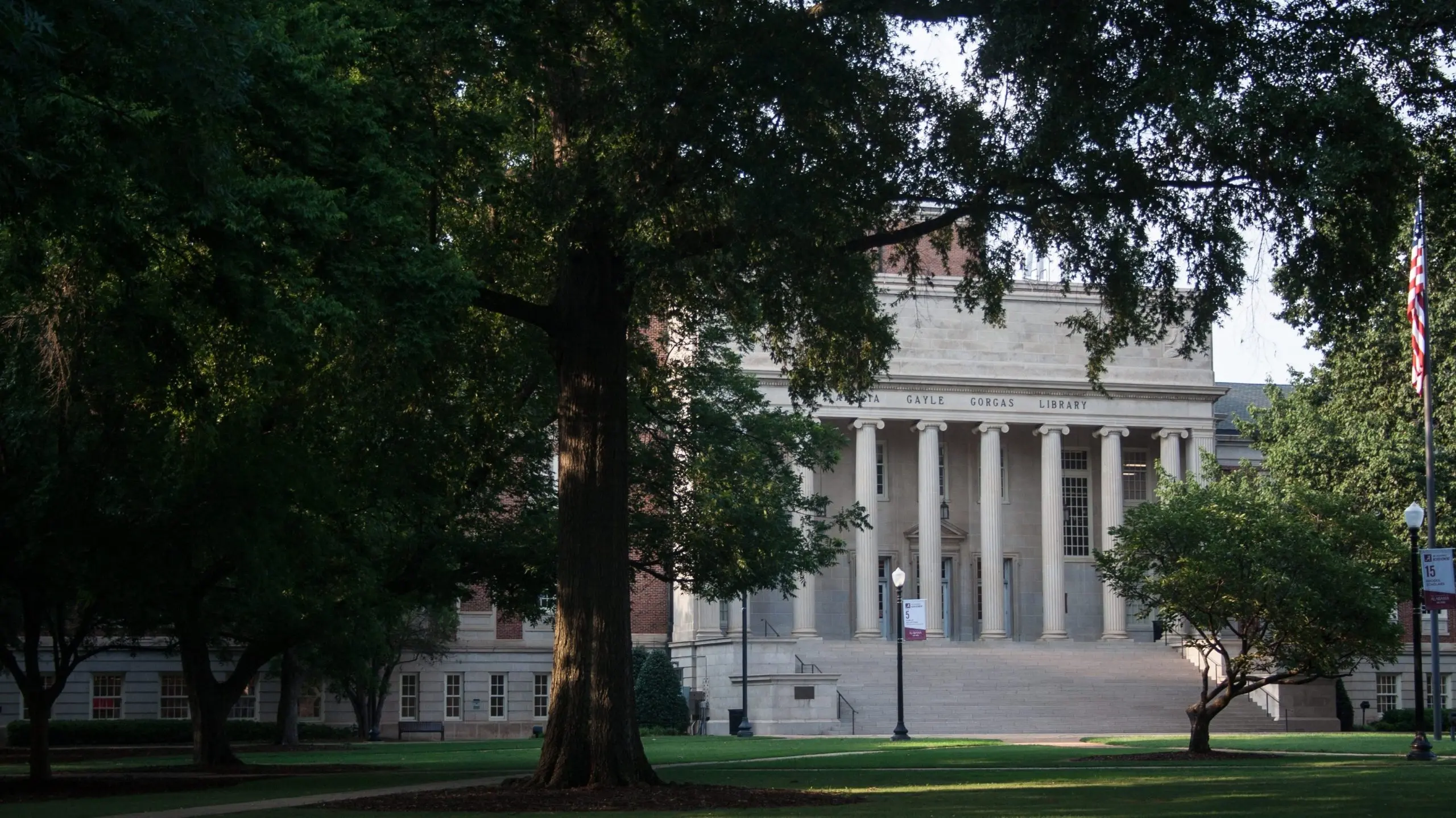Alabama House debates, passes bill to let UA restructure social work school