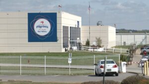 Chicken plant buses in Albertville stir misconceptions about immigrants