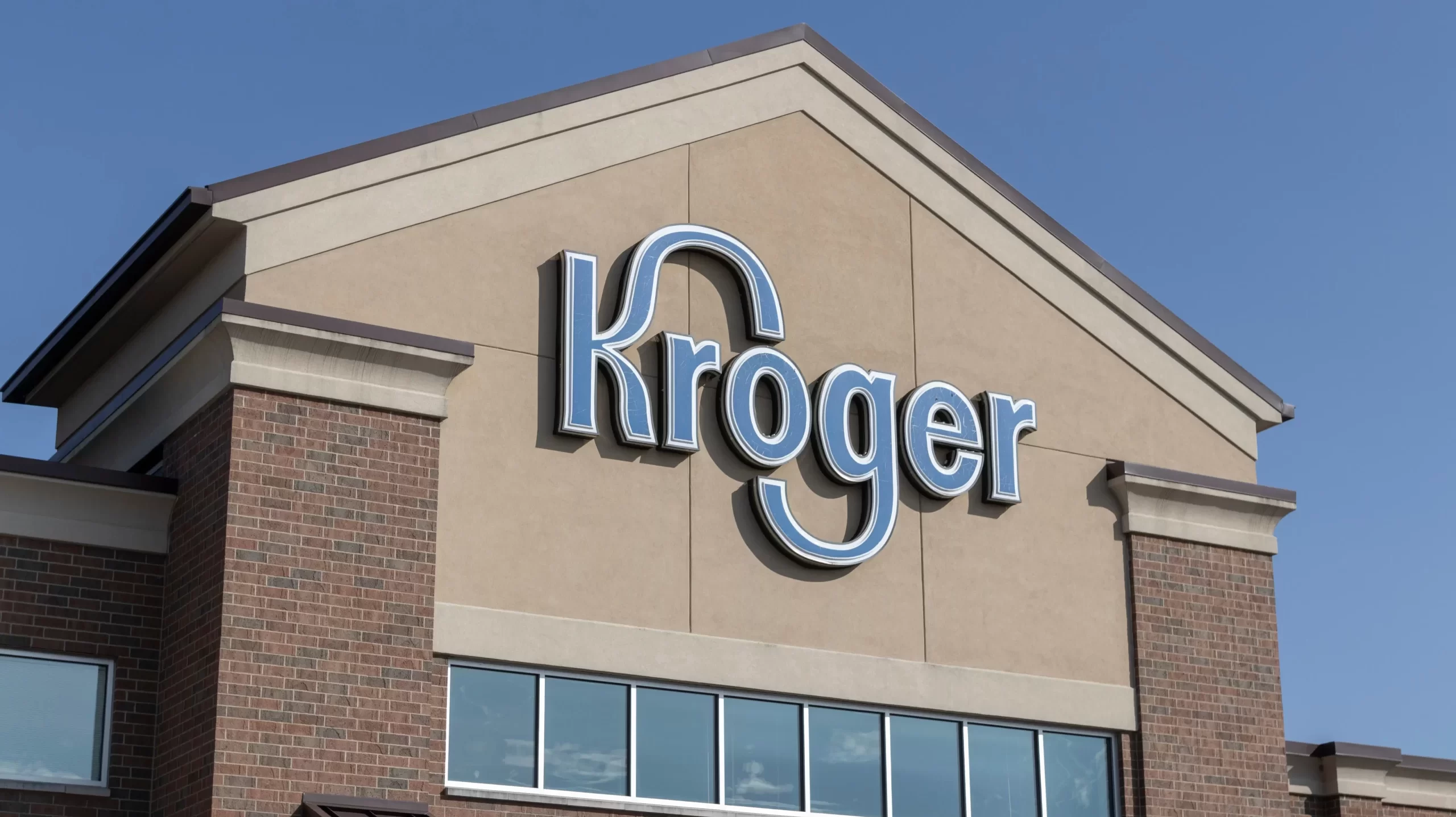Alabama, 30 states announce $1.37 billion settlement with Kroger