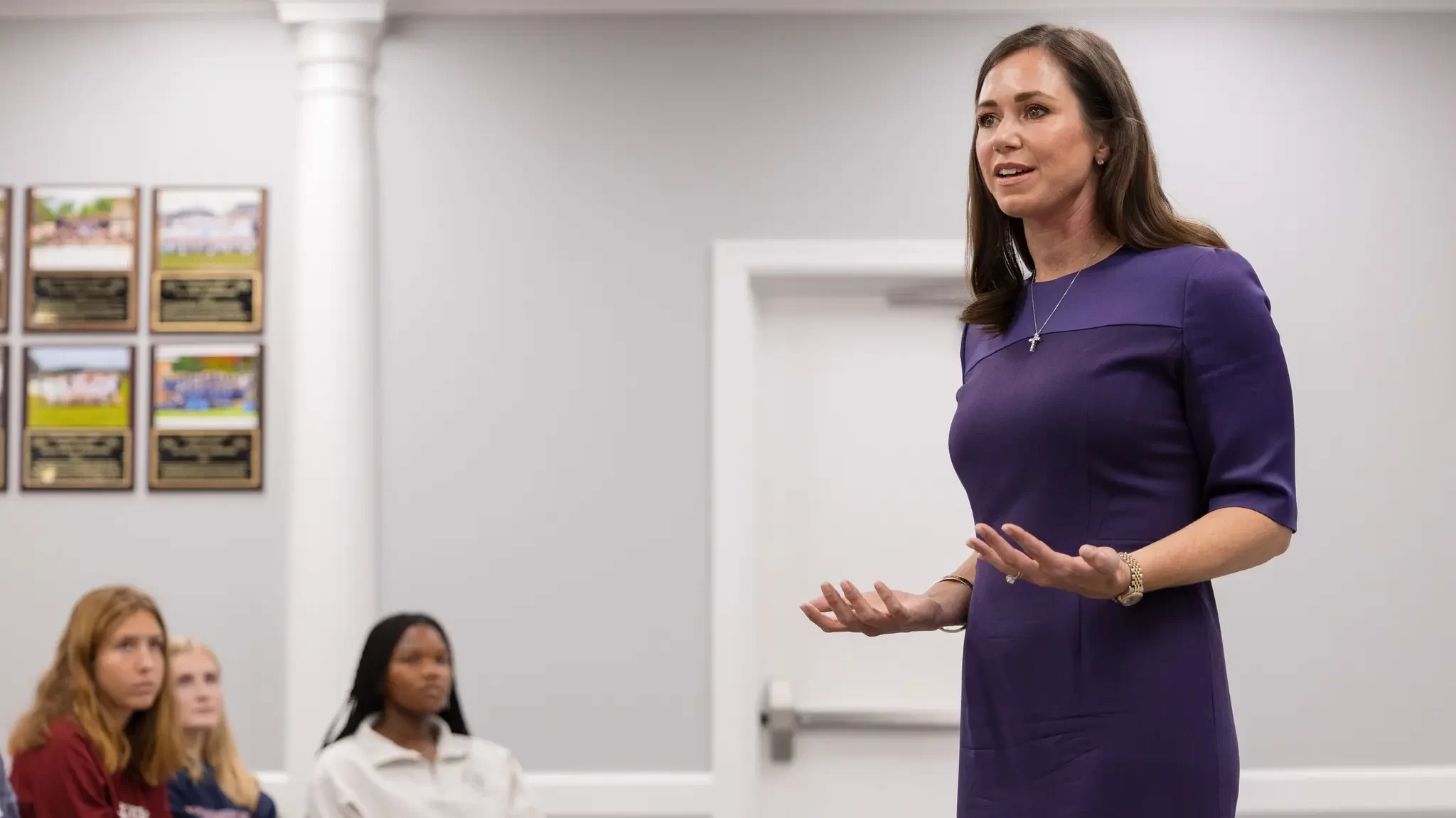 Britt reintroduces the MOMS Act