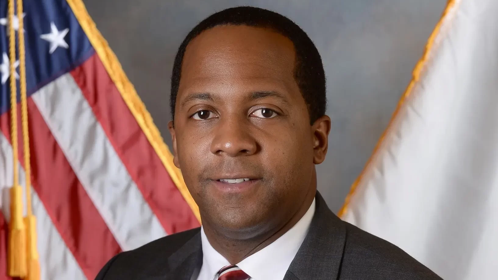 Gov. Ivey mourns security detail member Justin Williams, 42, succumbed to cancer