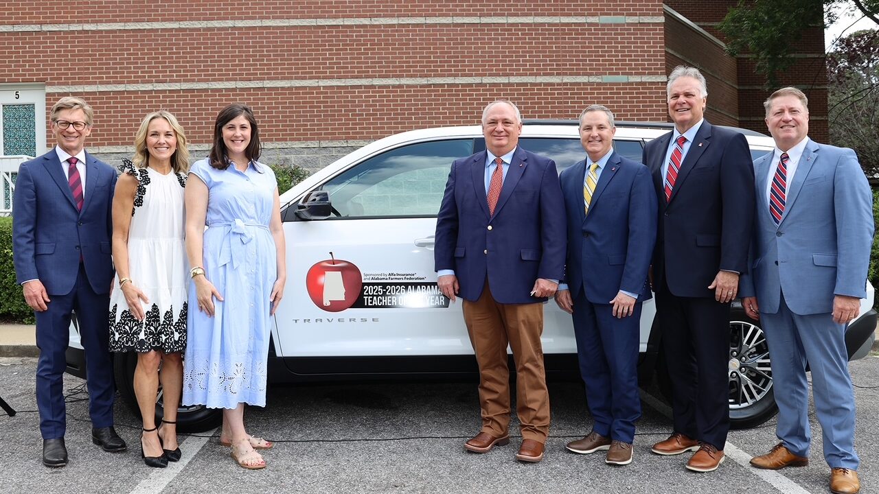 ALFA awards new vehicle to Alabama’s 2025-26 Teacher of the Year