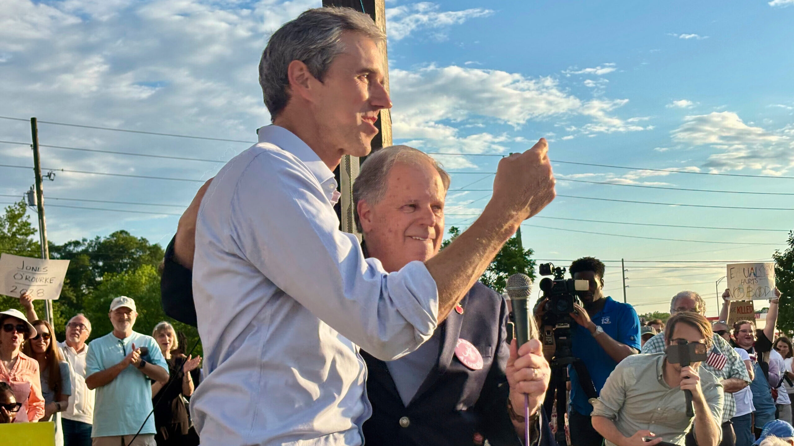 Students protest Trump’s commencement address at University of Alabama
