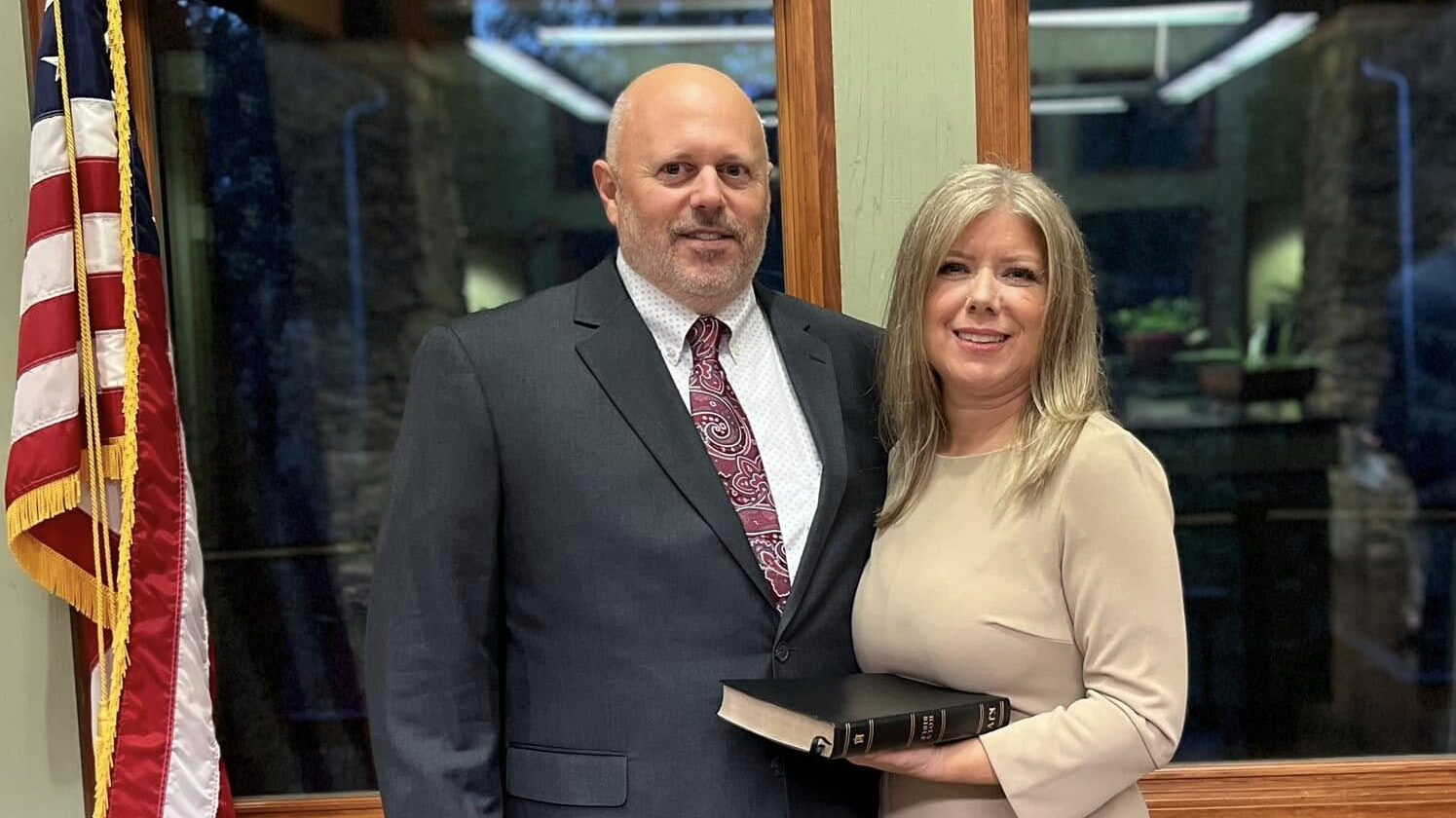 Alabama county commissioner tells followers to arm themselves against No Kings protests