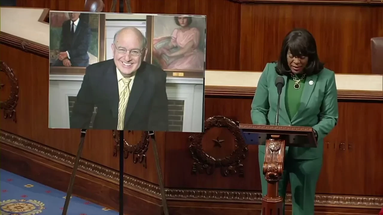 Rep. Sewell pays tribute to Montgomery Attorney Julian McPhillips on the House Floor