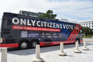 Alabama lawmakers join Tea Party bus tour demanding “only US Citizens vote”