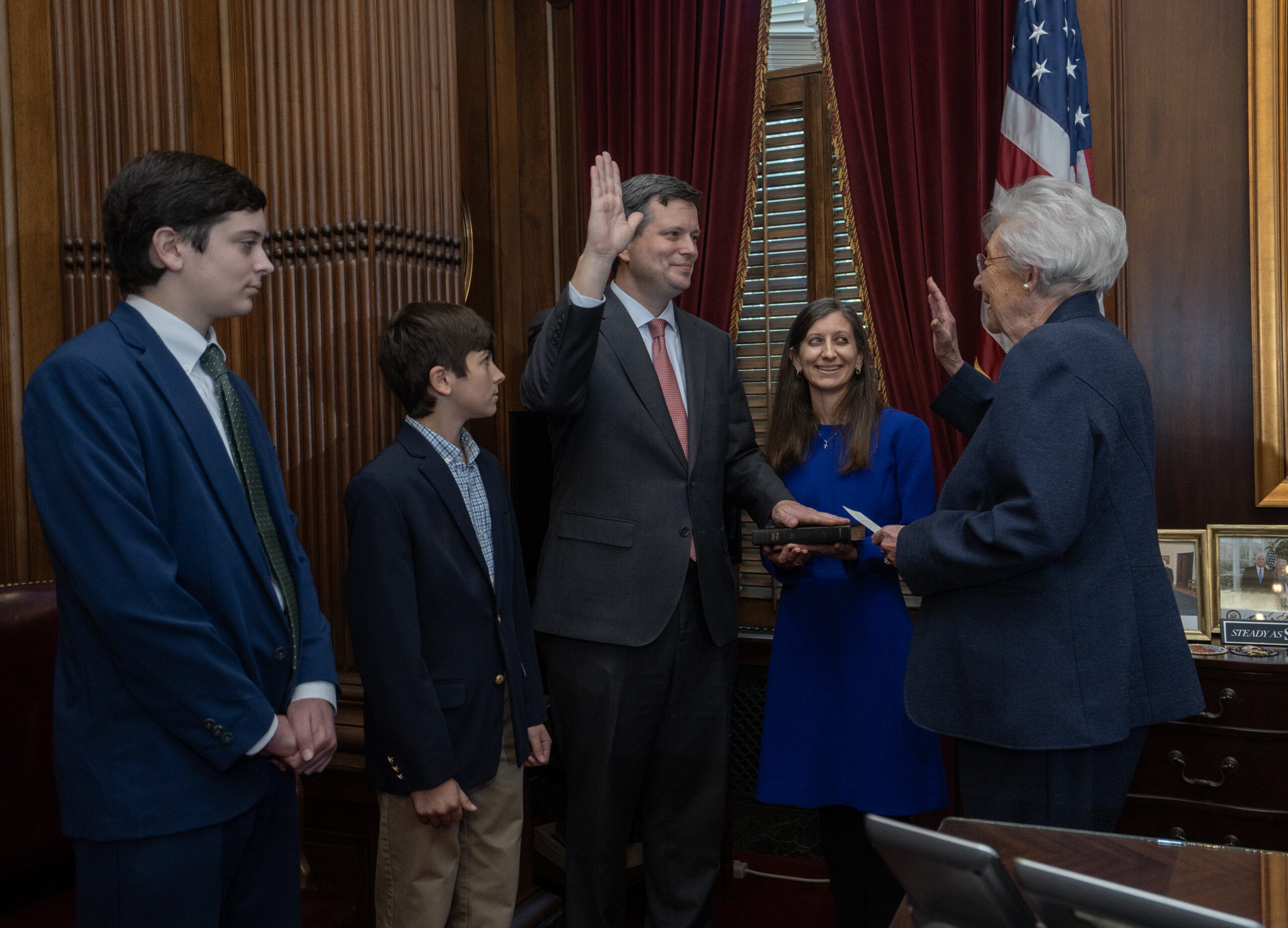 Gov. Ivey appoints longtime legal adviser Will Parker to Supreme Court