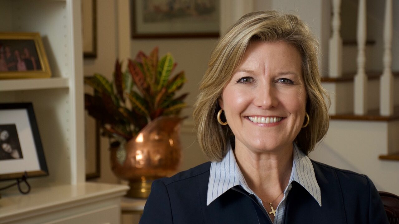 Tracie West announces reelection campaign for Board of Education