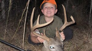 Baldwin County 6-year-old wins Big Buck Photo Contest