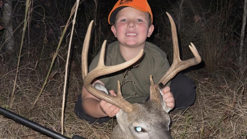 Baldwin County 6-year-old wins Big Buck Photo Contest