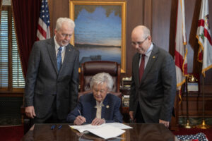 Gov. Ivey signs App Store Accountability Act into law