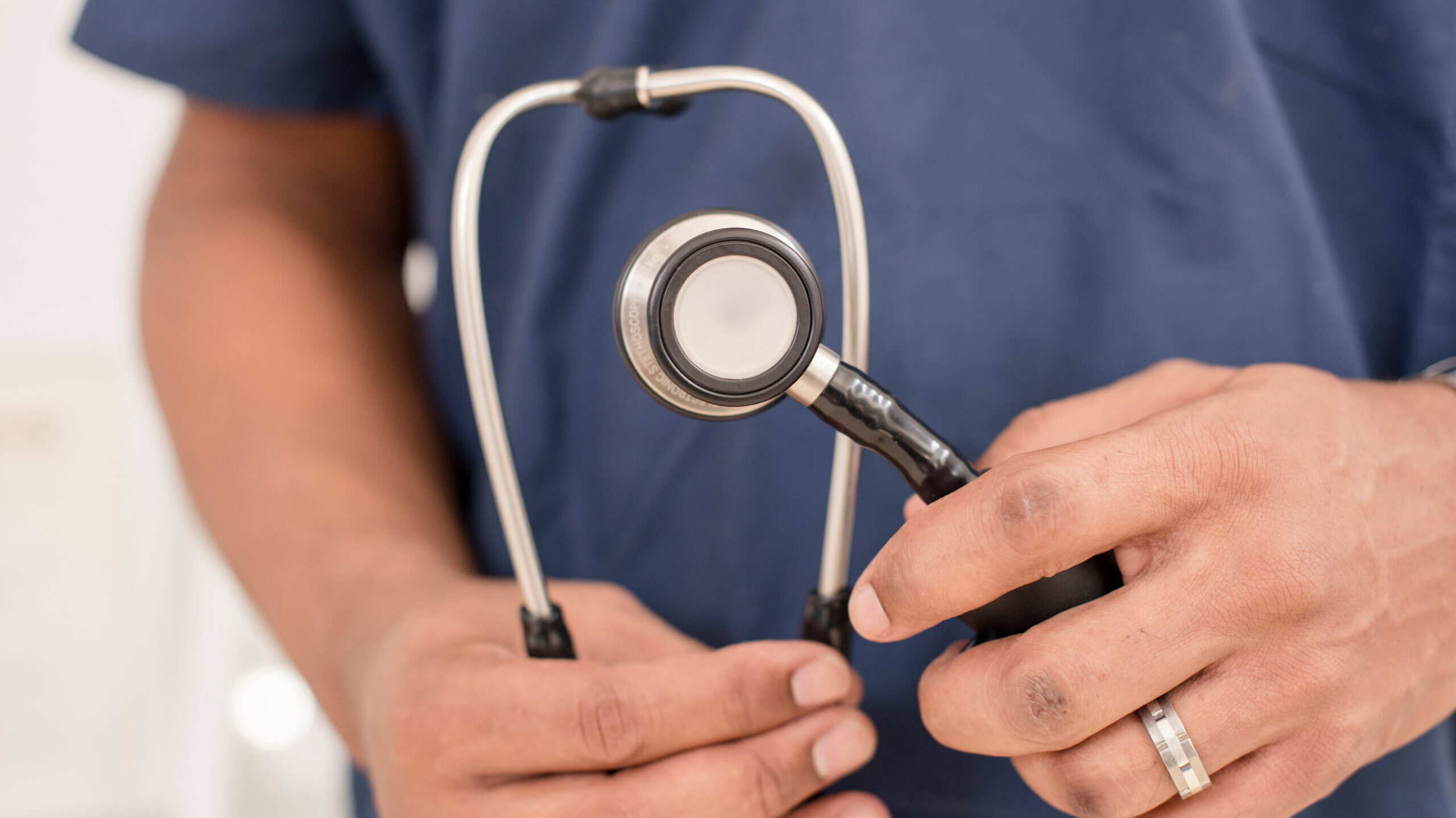 Gov. Ivey signs bill allowing Alabama to join PA licensure compact