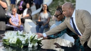 Civil Rights leaders reaffirm commitment to justice at wreath-laying ceremony