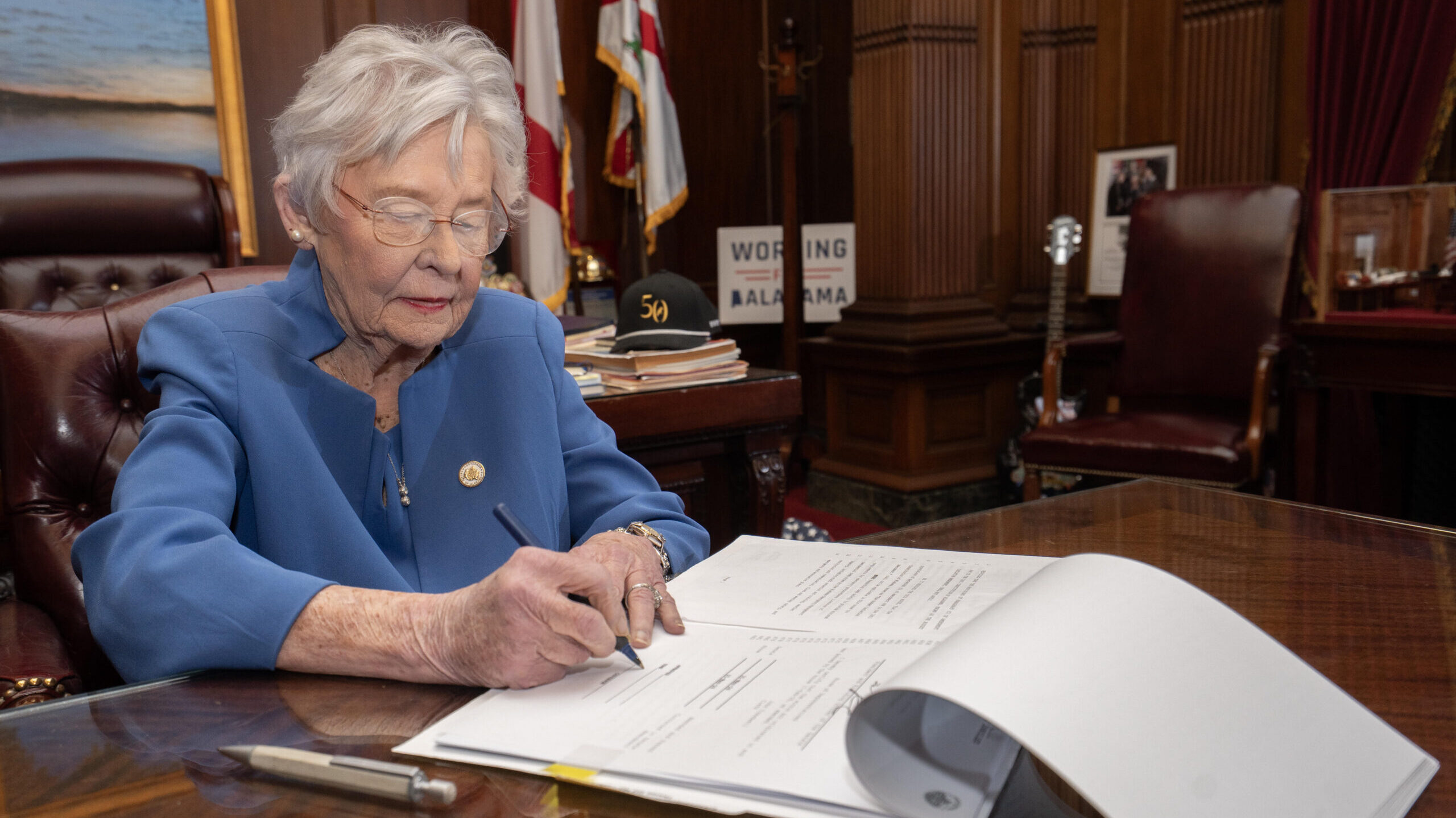 Gov. Ivey signs Sarah Marsh Heaven’s 27 Camp Safety Act into law
