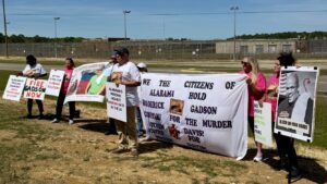 Protestors call for firing of killer corrections officer