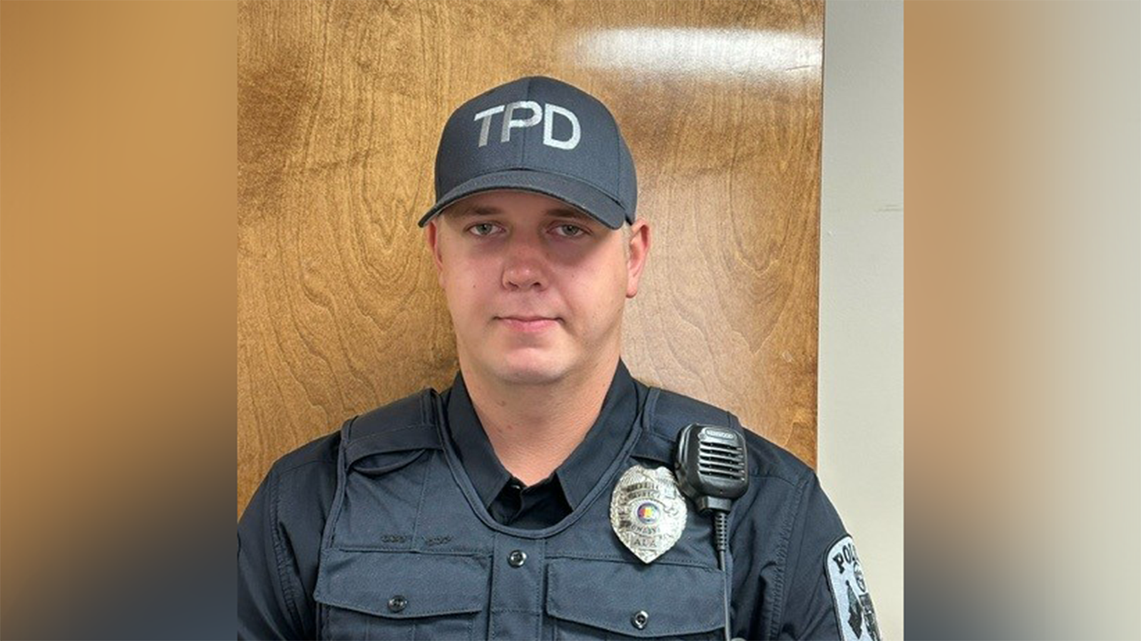 Gov. Ivey issues flag lowering directive for fallen officer Dallas Hinton