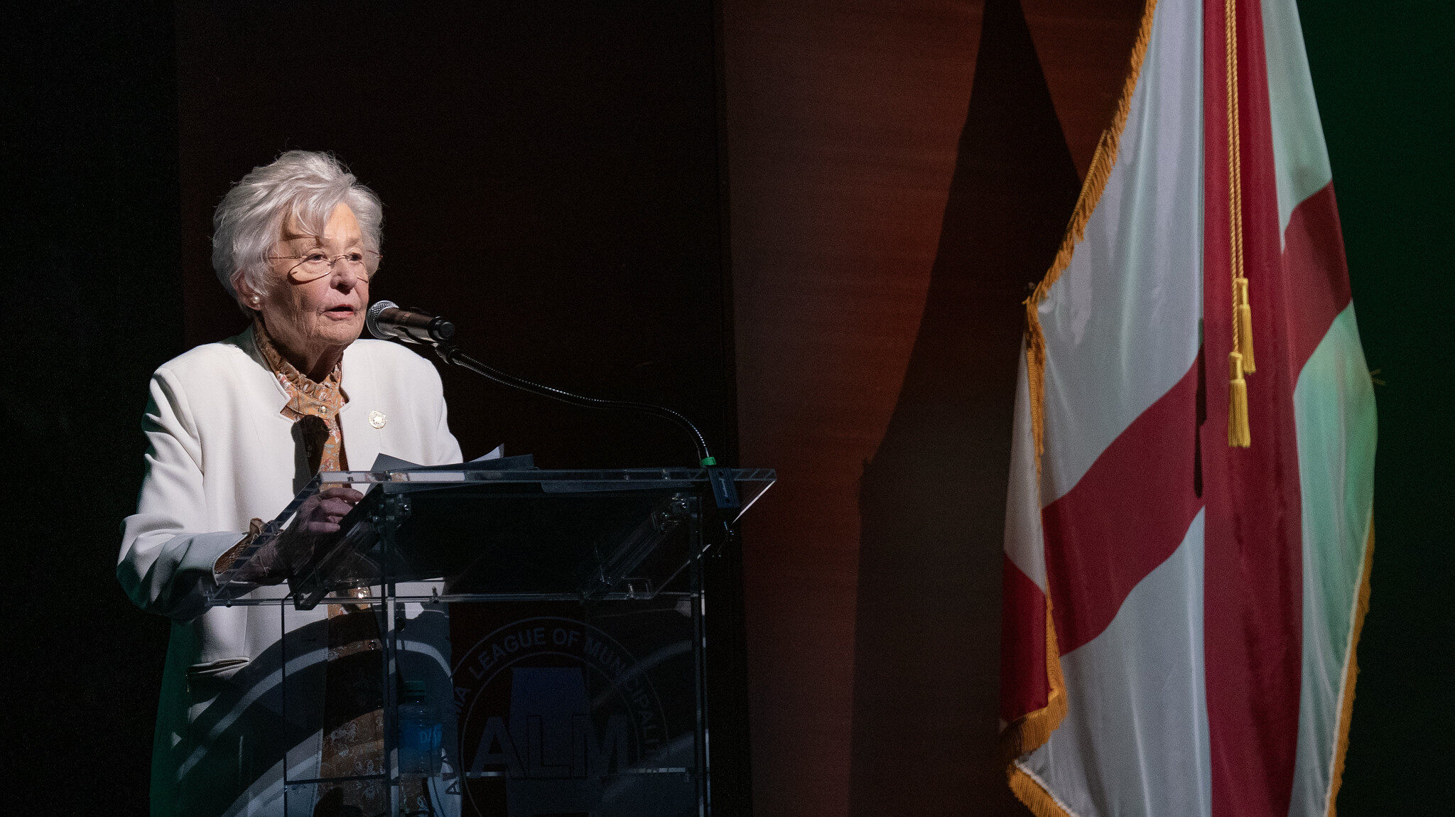 Governor extends candidate certification deadline as Alabama awaits word from SCOTUS