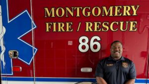 Off-duty fire lieutenant helps save life at YMCA